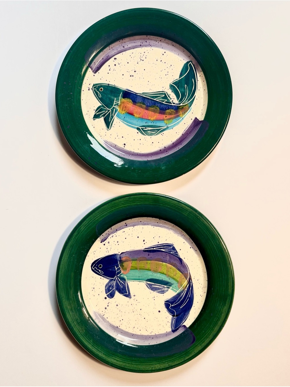 (2) Dinner Plates Backsplash Pottery Julie Ueland White Salmon, WA 1999 Fish